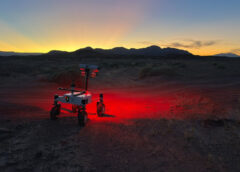 NASA tests advanced new Mars rover prototype in the California desert (video)